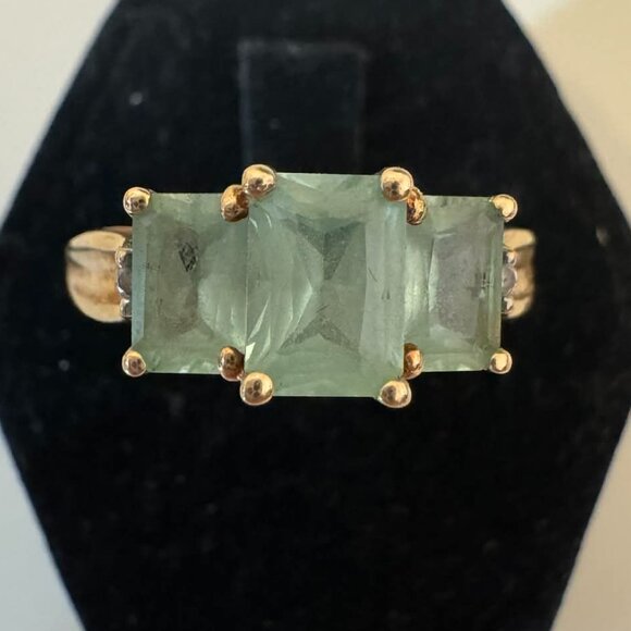 Jewelry - 10K Gold Emerald Cut Green Amethyst Ring Size 9 – 2g